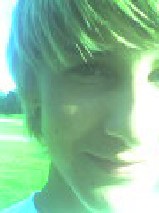 aQUTE's profile picture