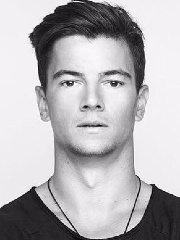 Aq's profile picture